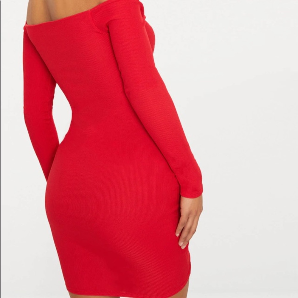 NWT Pretty Little Thing Dress - Picture 2 of 7